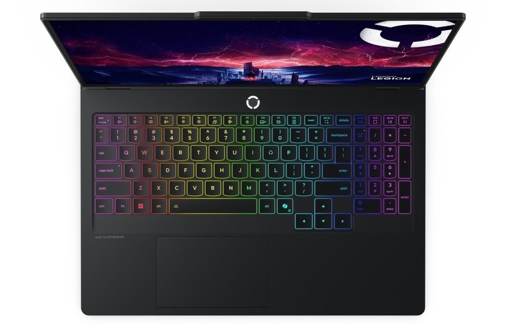 Notebook Lenovo Legion Pro 5 16AFR10 čierny Pohľad zhora na RGB klávesnicu notebooku Lenovo Legion Pro 5 16AFR10