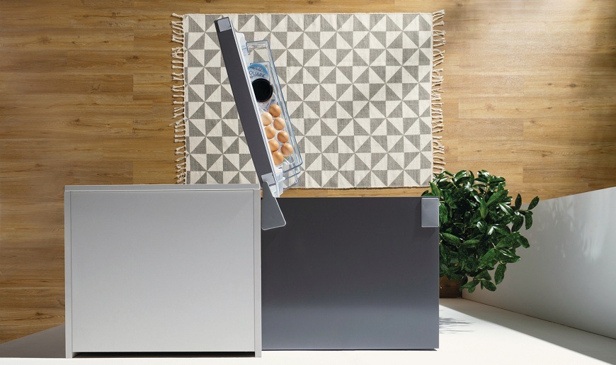 horný pohľad na otvorené dvere chladničky Gorenje NRK620BA2XL4