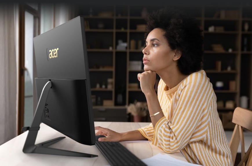 PC all in-one Acer Aspire C24B-GMTL čierny Nemusíte sa báť zveriť počítaču akokoľvek ťažkú úlohu, so všetkým si poradí behom chvíľky.