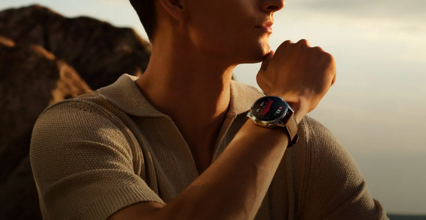 Inteligentné hodinky Huawei Watch GT 4 46 mm - Silver + Green Strap