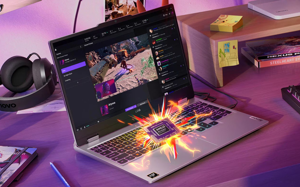 Notebook Lenovo LOQ 15AHP10 sivý Herný notebook Lenovo LOQ 15AHP10 na stole s procesorom AMD Ryzen