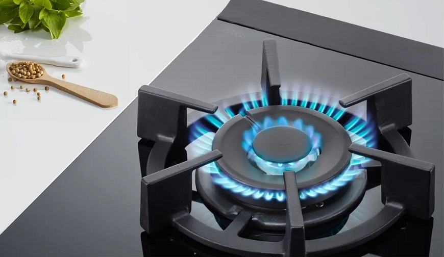 Zapnutý horák varnej dosky Bosch