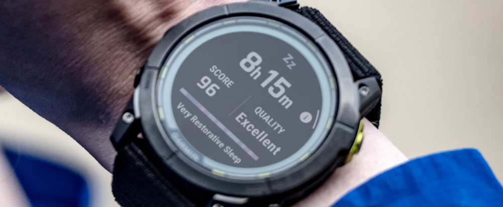 Inteligentné hodinky Garmin Enduro 2 PRO Sapphire Solar - Carbon Gray Titanium/ Black UltraFit Nylon Band