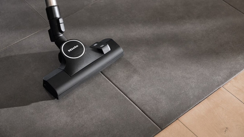 Podlahový vysávač Miele Guard M1 Flex modrý Podlahový vysávač Miele Guard M1 Flex modrý