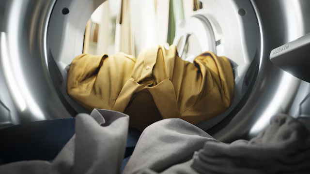 Sušička bielizne Miele TWL 680 WP 125 Gala Edition biela