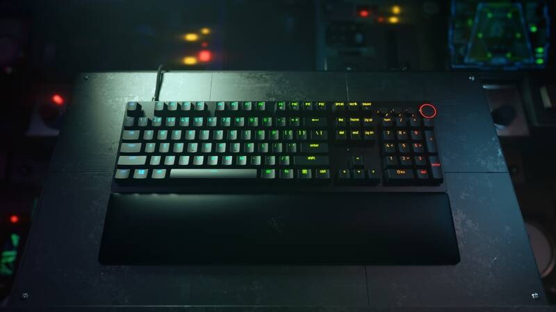 Klávesnica Razer Huntsman V2 (Red Switch) - US Layout čierna Klávesnica Razer Huntsman V2 (Red Switch) - US Layout čierna