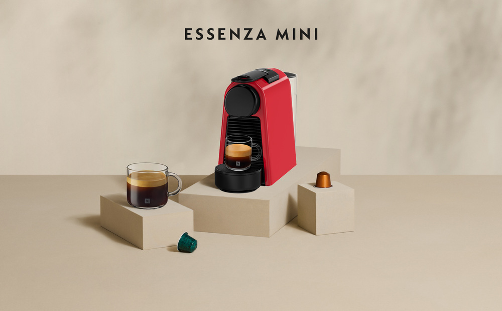 Kapsulový kávovar De'Longhi Nespresso Essenza Mini EN85.R červený Kapsulový kávovar De'Longhi Nespresso Essenza Mini EN85.R červený