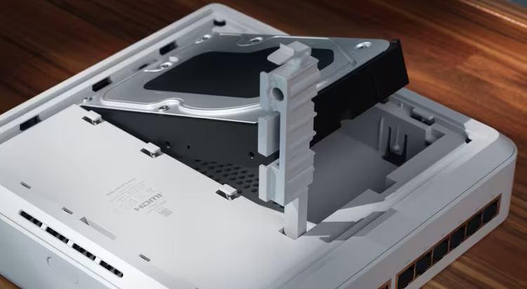 Záznamové zariadenia Ubiquiti UniFi NVR Instant biele Do tela rekordéra Ubiquiti UniFi NVR Instant môžete vložiť HDD nosič pre vysokú kapacitu a bezproblémové ukladanie videí