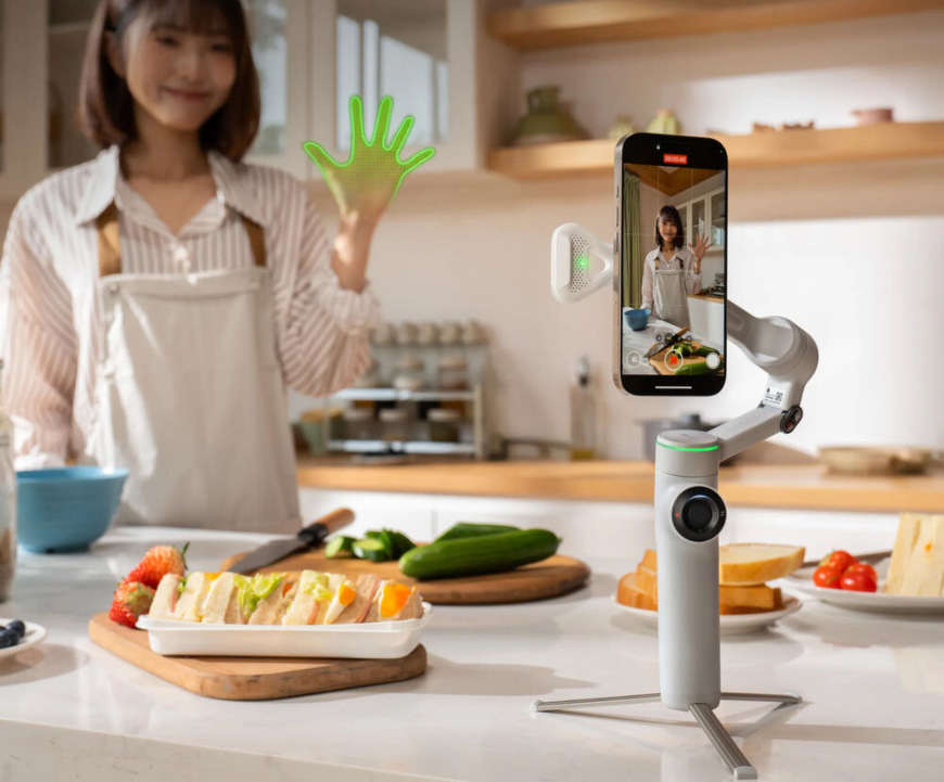 Insta360 Flow 2 AI Tracker Bundle, sivá