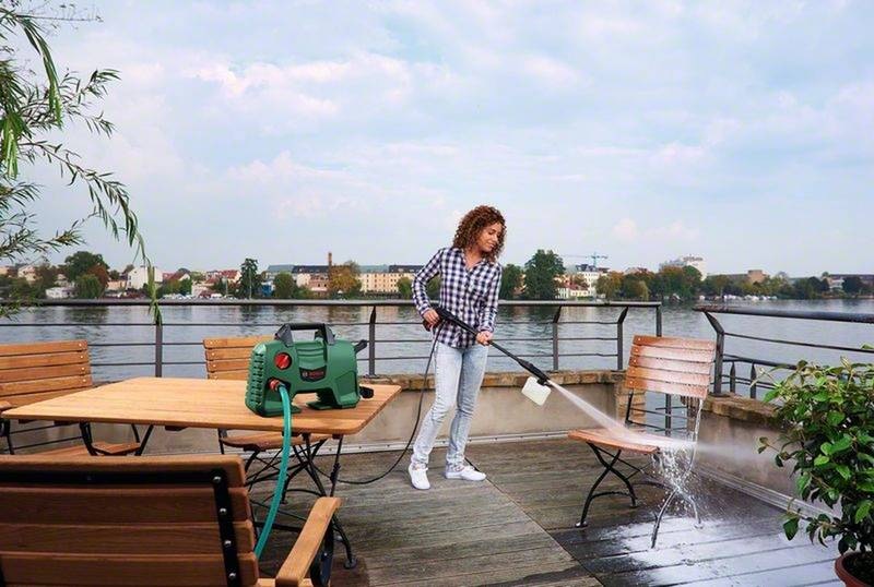Vysokotlakový čistič Bosch EasyAquatak 110 Vysokotlaký čistič Bosch EasyAquatak 110 (0.600.8A7.F00)