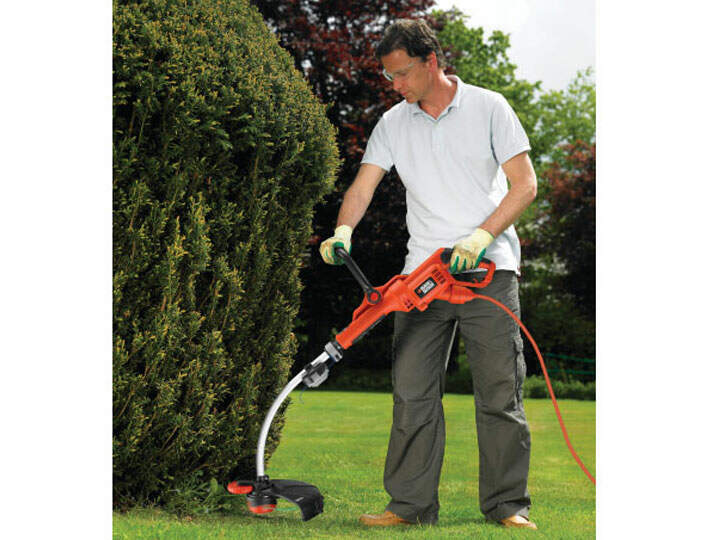 Kosačka strunová Black-Decker GL9035
