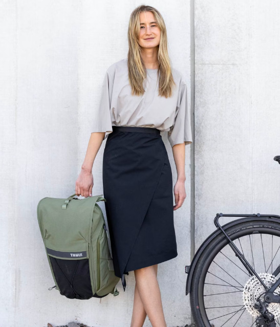 Batoh na notebook THULE Paramount Commuter 20 l - čierny