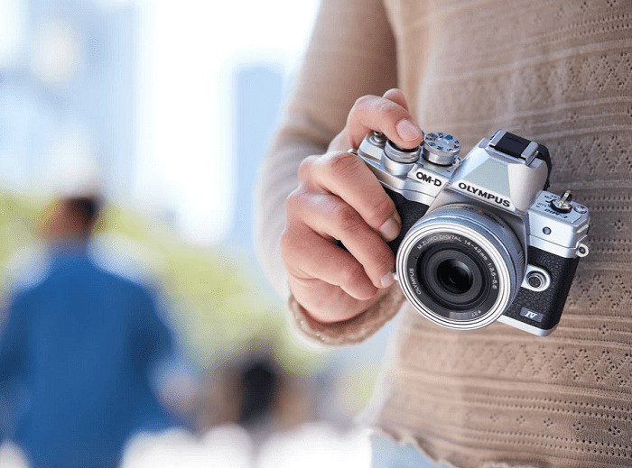Digitálny fotoaparát Olympus E-M10 Mark IV 14-42 EZ Kit čierny Digitálny fotoaparát Olympus E-M10 Mark IV 14-42 EZ Kit čierny