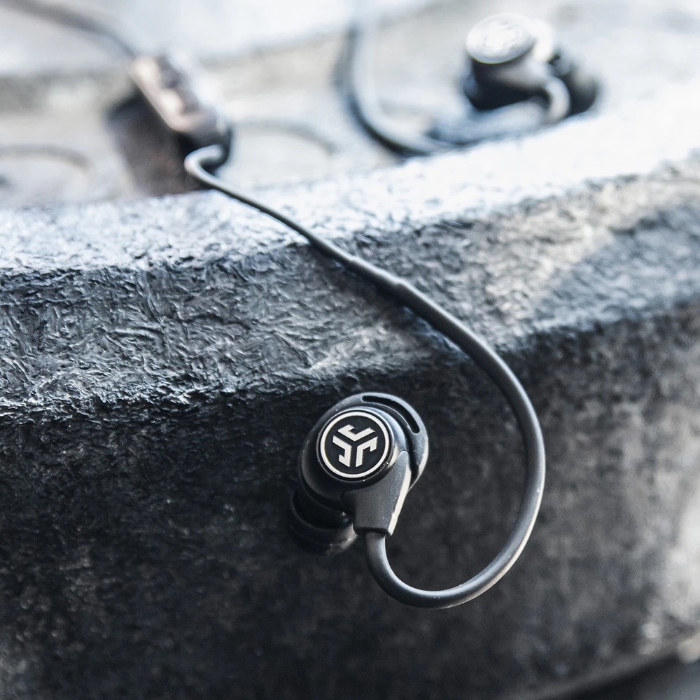 Slúchadlá JLab Fit Sport 3 Wireless Fitness čierna JLab Fit Sport 3 Wireless Fitness Earbuds