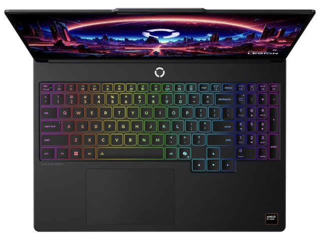 Notebook Lenovo Legion 5 15AHP11 + Xbox Game Pass Premium na 2 mesiace zadarmo čierny Pohľad zhora na Lenovo Legion 5 15AHP11 s RGB klávesnicou, numerickou časťou a touchpadom