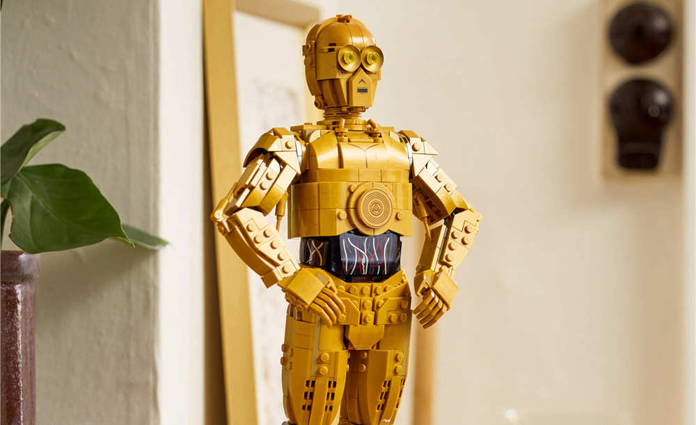 Stavebnica LEGO® Star Wars™ 75398 C-3PO™ Stavanie z 1 138 dielikov spríjemní aplikácia LEGO Builder s digitálnym návodom a 3D zobrazením