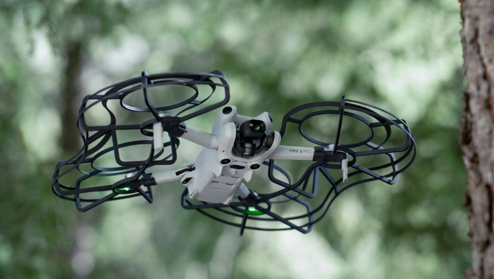 Dron DJI Mini 4 Pro (DJI RC 2) sivý