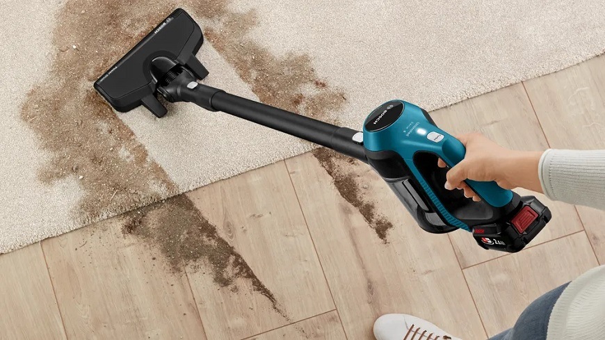 Tyčový vysávač Bosch Unlimited S6 BBS611LAG čierny BOSBBS611LAG-vsestranny