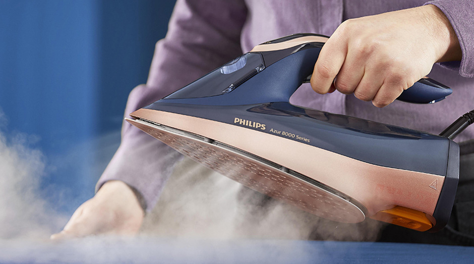 Naparovacia žehlička Philips DST8070/80 8000 Series s citlivým senzorom pohybu.