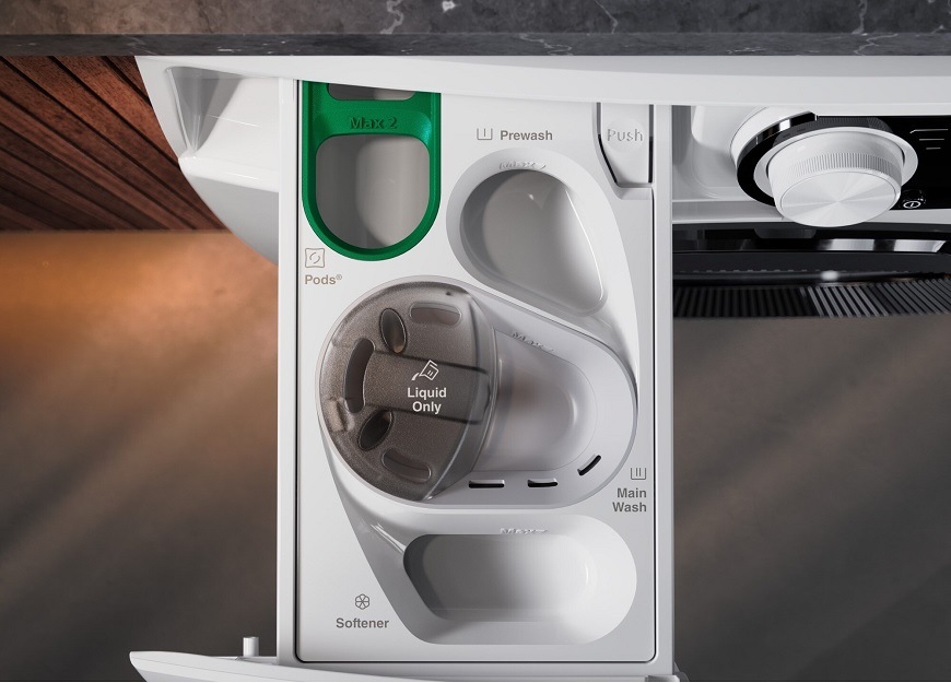 Práčka so sušičkou AEG ProSteam® 7000 LWR75965OC biela