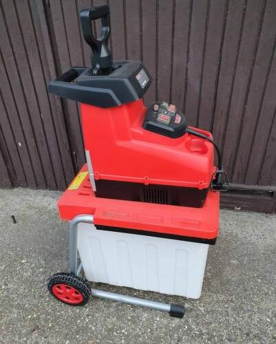 Drvič záhradného odpadu Hecht 6285XL Drvič záhradného odpadu Hecht 6285XL