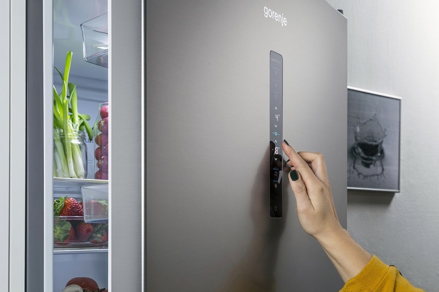 Beznámrazová chladnička s mrazničkou Gorenje NRK620CA2XL4, nerezová, zvukový alarm