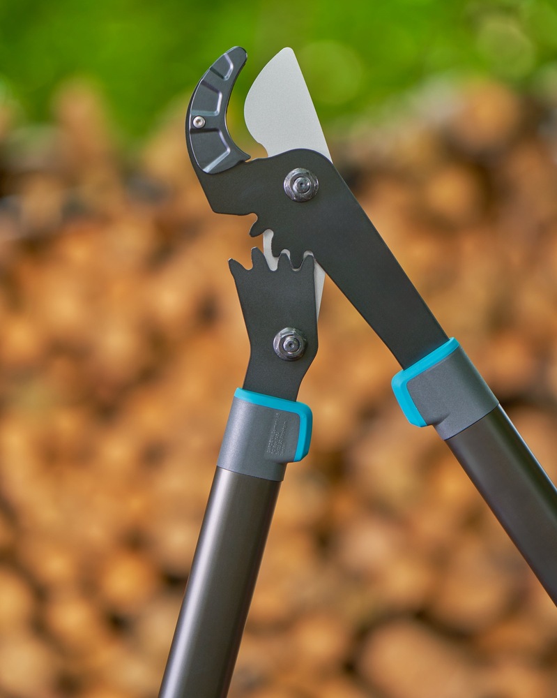 Nožnice na konáre Gardena EnergyCut pro S Nůžky na větve Gardena EnergyCut pro S