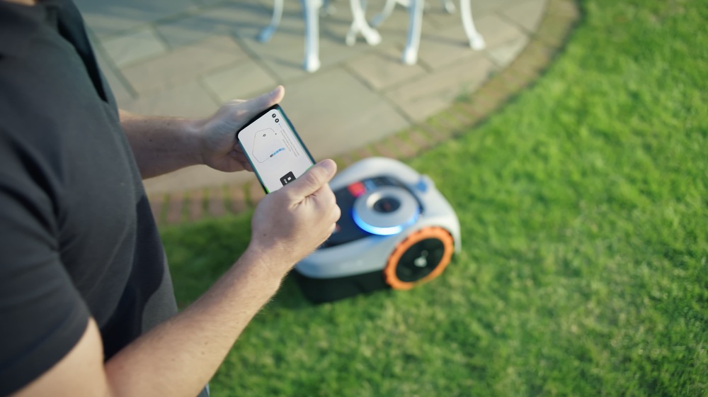 Robotická kosačka Segway Navimow i-105E RTK + vision