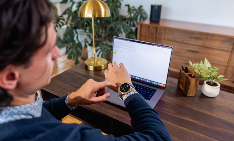Inteligentné hodinky Amazfit Balance čierne