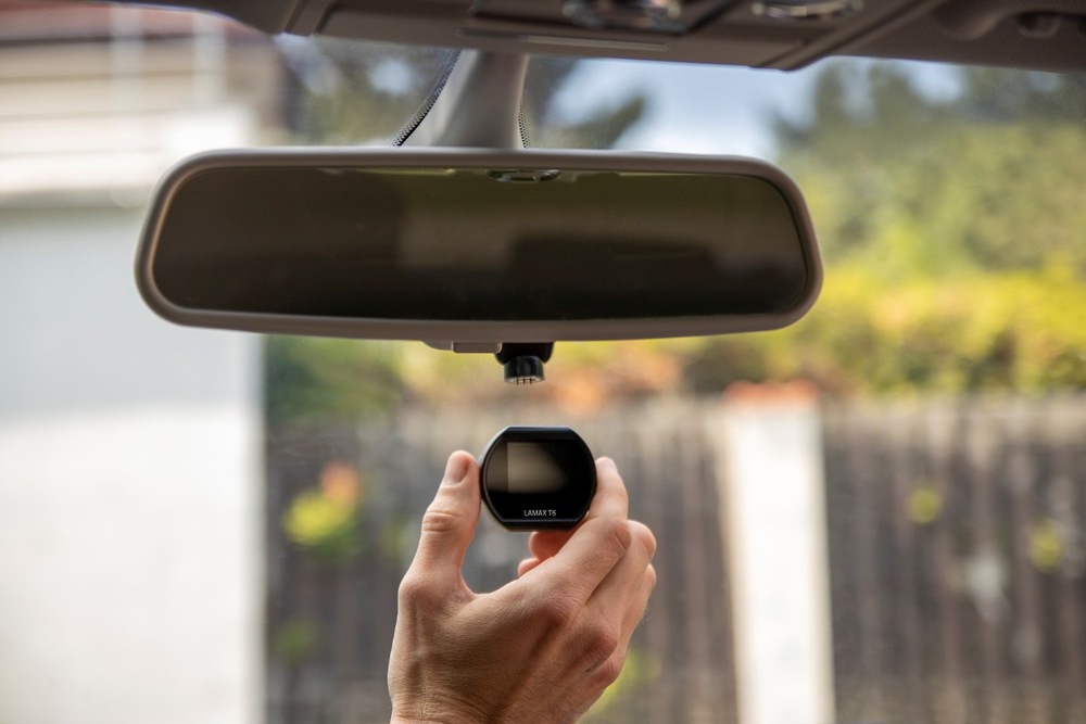 Autokamera LAMAX T6 WiFi čierna