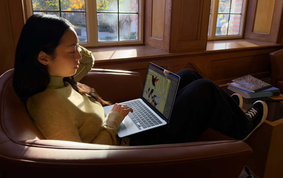 Apple MacBook Air також вирізняється до 18 годин автономної роботи.