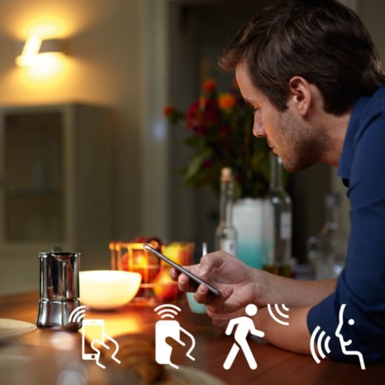 Závesné svietidlo Philips Hue White and Color Ambiance Perifo biele Závesné svietidlo Philips Hue White and Color Ambiance Perifo biele