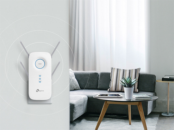 Wi-Fi extender TP-Link RE650 AC2600 biely