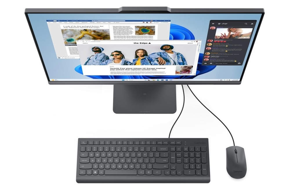 PC all in-one Lenovo IdeaCentre 27ARR9 tmavo šedá Zapnutý počítač Len In One Lenovo IdeaCentre 27ARR9 s klávesnicou a myšou