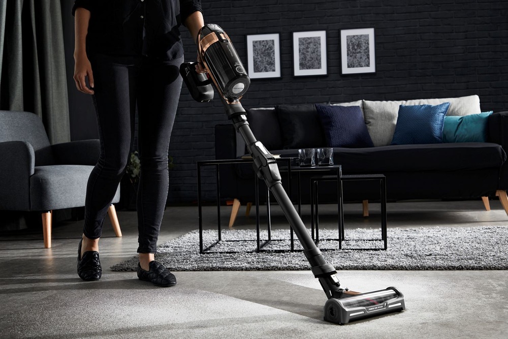 Tyčový vysávač Rowenta RH99F1WO X-Force Flex 15.60 Animal, 230 AW čierny/medený