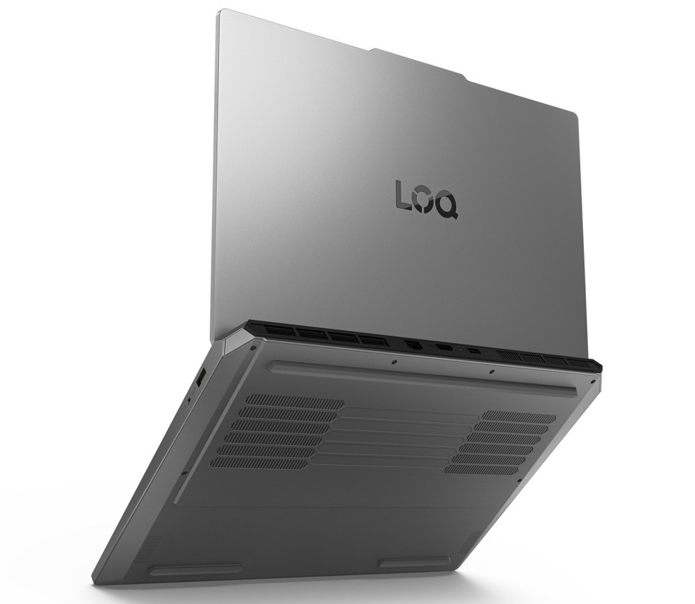 Otvorený notebook Lenovo LOQ Essential 15ARP11 zozadu