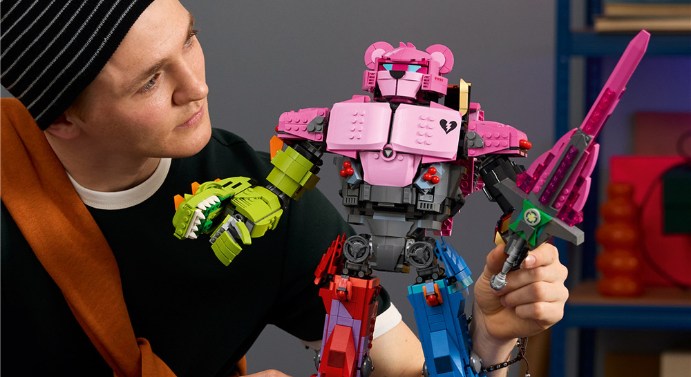 Stavebnica ponúka digitálny bonus v podobe outfitov Mecha Team Leader a Mecha Team Shadow pre Fortnite.