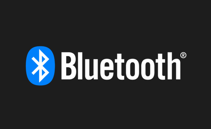 Sony HT-A8 Theatre Trio je vybavený technológiou Bluetooth