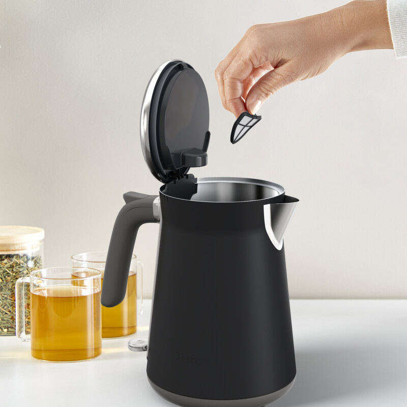 Rýchlovarná kanvica Tefal KI6668E0 Collection čierna Rýchlovarná kanvica Tefal KI6668E0 Collection čierna
