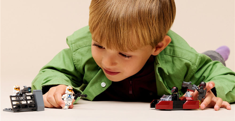 Stavebnica LEGO® Star Wars™ 75449 Bitevní balíček obléhání Mandalore Malá stavebnica, ktorá sa nestratí - Kompaktný model so 116 dielikmi sa ľahko stavia, hrá sa s ním aj vystavuje.