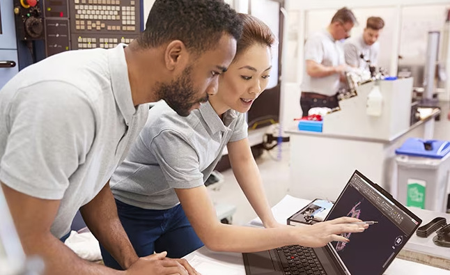 Lenovo ThinkPad P16 Gen 3 ponúka výkon pre profesionálov