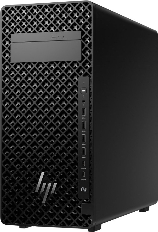 Stolný počítač HP Z2 SFF G1i čierny Na obrázku je čierny stolný počítač HP Z2 SFF G1i zachytený šikmo spredu. Skriňa má kompaktný vyšší tvar s hladkou pravou bočnicou a celé čelo kryje výrazná mriežka s hustým kosoštvorcovým vzorom. Hore je pozícia pre optickú mechaniku a vpravo zvislý panel s tlačidlom zapnutia, konektorom pre slúchadlá, štyrmi USB portami a dvoma USB-C portami. V spodnej časti čela je logo HP.