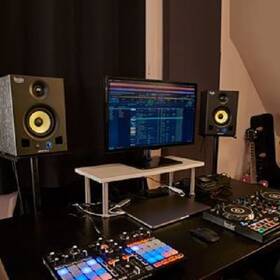 Reproduktory Hercules MONITOR 5 ( 2ks) čierne

 obrázok produktu 7 z 7