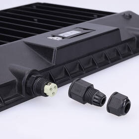 Reflektor Solight TOP, 150W, max. 21000lm, 3CCT, 3 režimy, IP65 čierny

 obrázok produktu 3 z 5