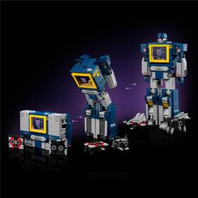 Stavebnica LEGO® Icons 10358 Transformers: Soundwave 

 obrázok produktu 3 z 9