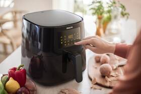 Fritéza teplovzdušná Philips Airfryer XL Connected HD9280/90 

 obrázok produktu 6 z 6
