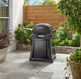 Gril záhradný plynový Weber Q 2800N+ Premium Stand čierny

 obrázok produktu 3 z 8