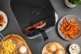 Fritéza teplovzdušná Remoska R301002 Vento SteamChef 6,3 l sivá

 obrázok produktu 11 z 15