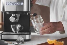 Pákový kávovar RUSSELL HOBBS Heaton 28700-56 čierny/nerez

 obrázok produktu 28 z 32