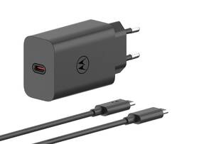 Nabíjačka do siete Motorola TurboPower 68W USB-C + kábel 1m čierna

 obrázok produktu 3 z 4
